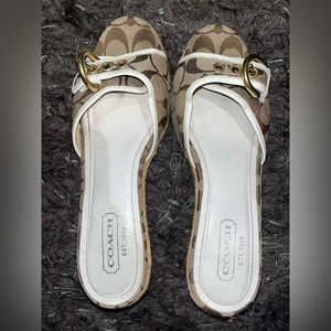 Vintage coach shoes! READ DESCRIPTION:)